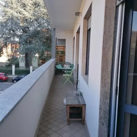 03 Centralissimo Ampio Bilocale Con Garage Appartement Arona