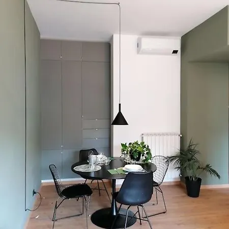 Apartamento 03 Centralissimo Ampio Bilocale Con Garage
