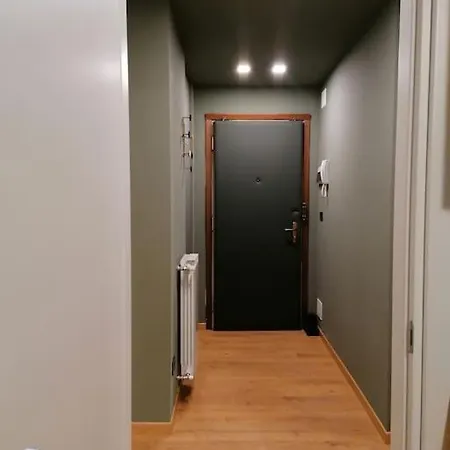 03 Centralissimo Ampio Bilocale Con Garage Appartement