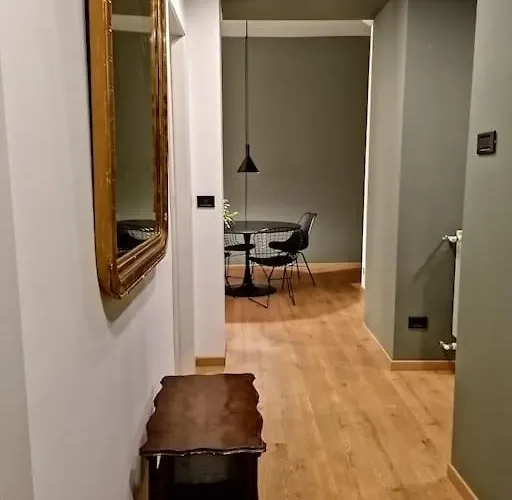 Apartament 03 Centralissimo Ampio Bilocale Con Garage Arona