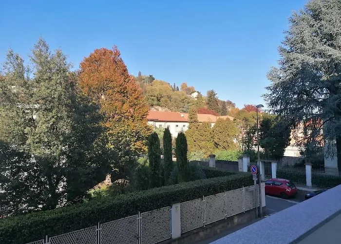 03 Centralissimo Ampio Bilocale Con Garage *