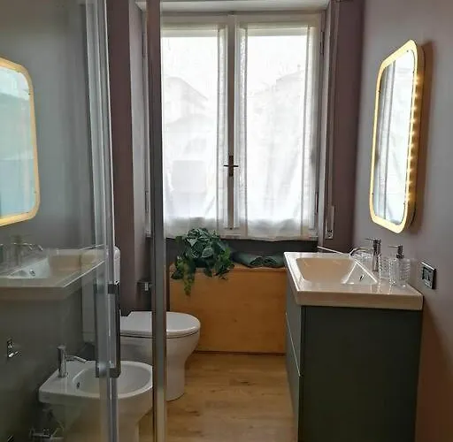 Apartament 03 Centralissimo Ampio Bilocale Con Garage