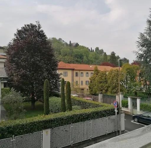 03 Centralissimo Ampio Bilocale Con Garage *